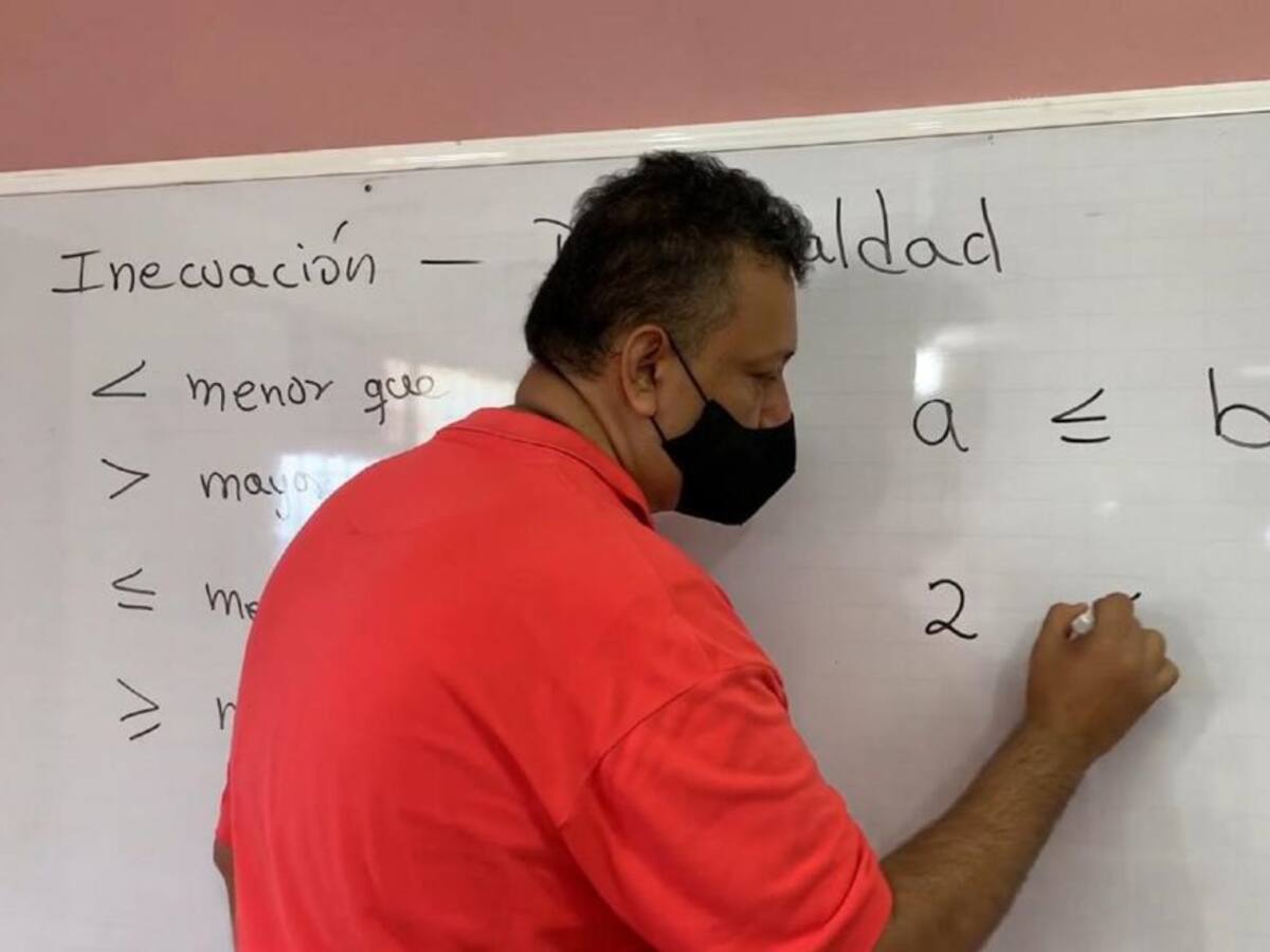 Profesores recuperarán clases sábados y festivos