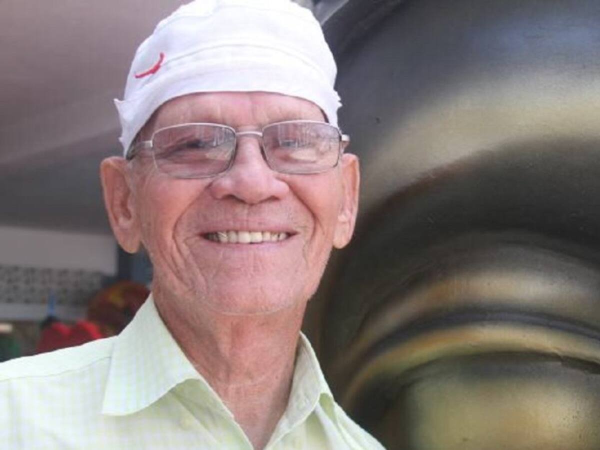 IPCC lamentó fallecimiento del diseñador de carrozas Rafael Baena