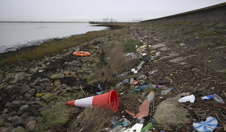 Contaminación de plástico 