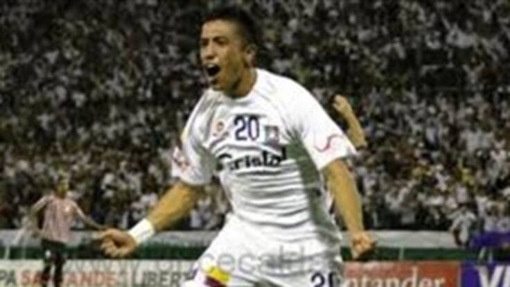 Fernando Uribe jugará en el fútbol italiano