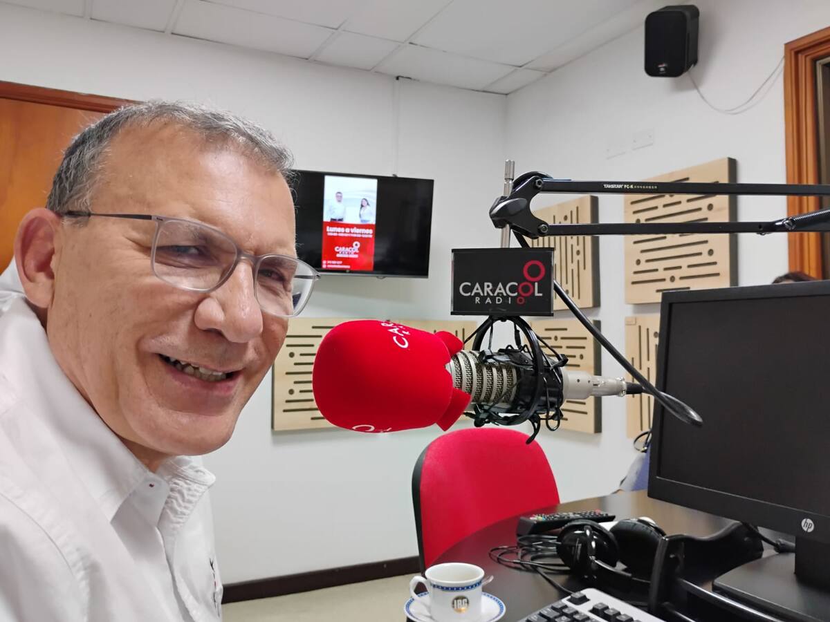 La gente quiere alguien que sea capaz de unir a Colombia, voy a ayudar en eso: Roy Barreras