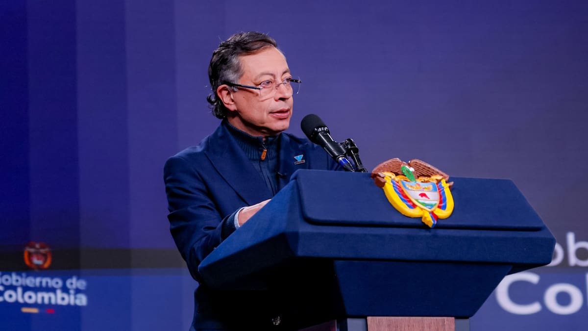 Petro se desmarcó de presunta red de Juliana Guerrero y dijo que no actúa por “presiones de mujeres”