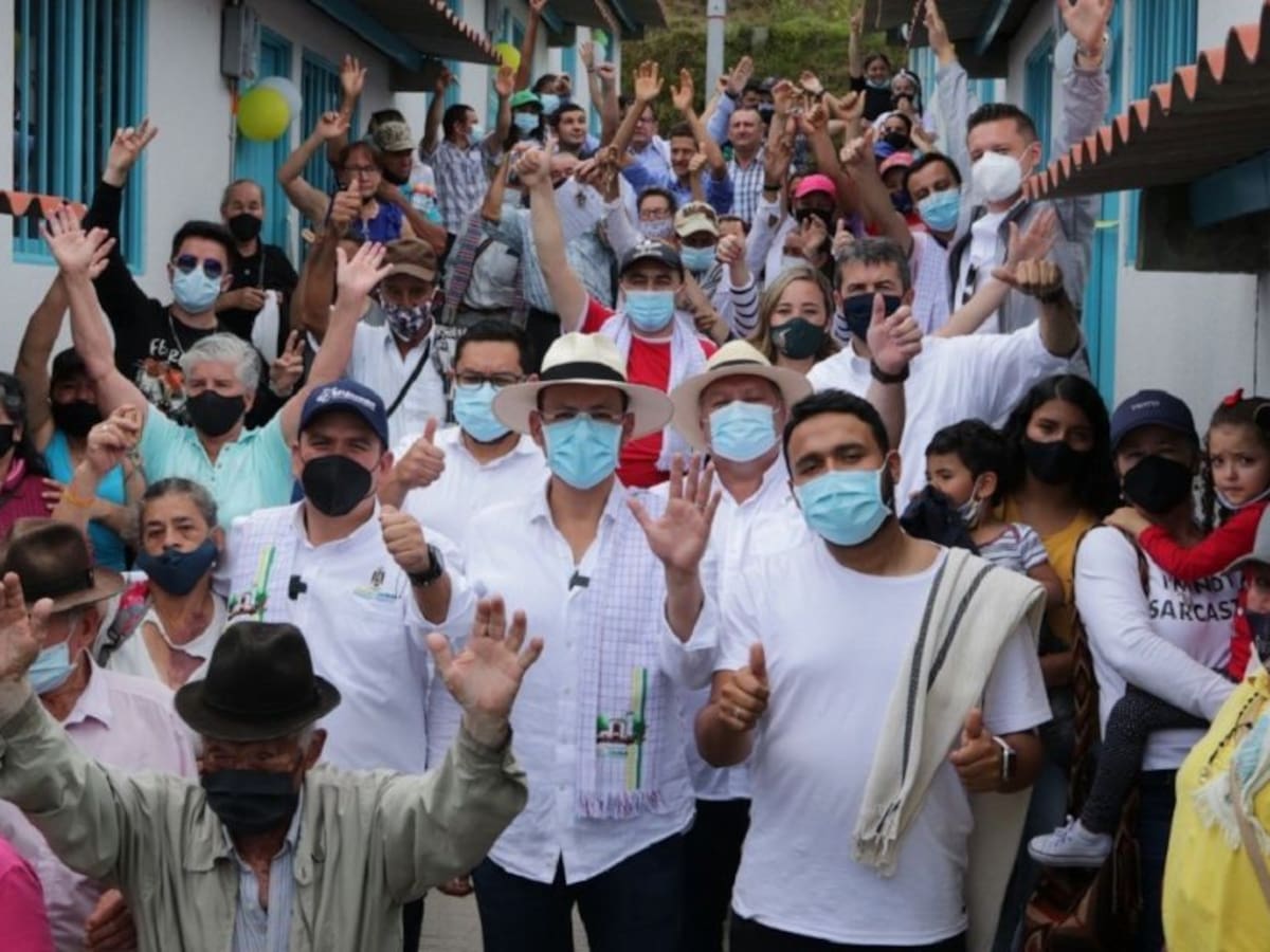 196 personas estrenaron casa y bicibloqueadora en el oriente de Caldas
