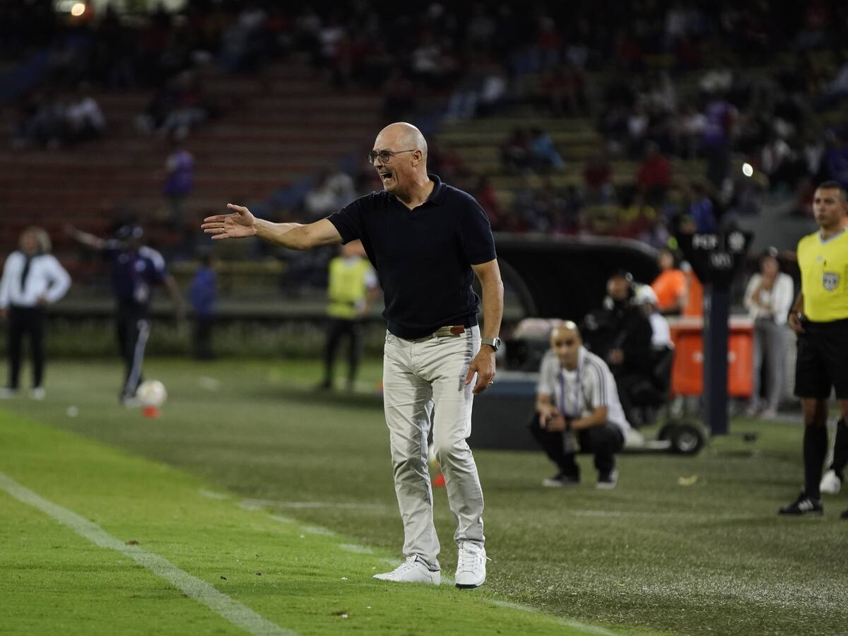 Estos serían los 3 grandes clubes del fútbol colombiano que estarían buscando a Alfredo Arias