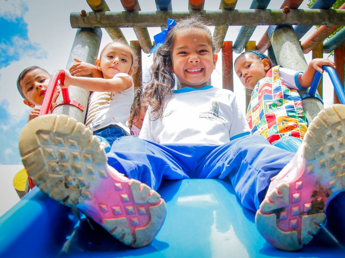 Buen Comienzo abre inscripciones para el 2025 con 11.500 cupos en Medellín