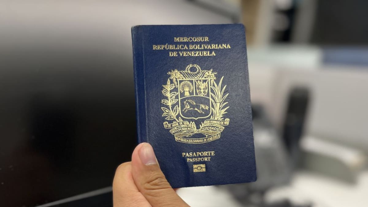 Venezolanos en Medellín preparan sus exigencias a nuevo consulado