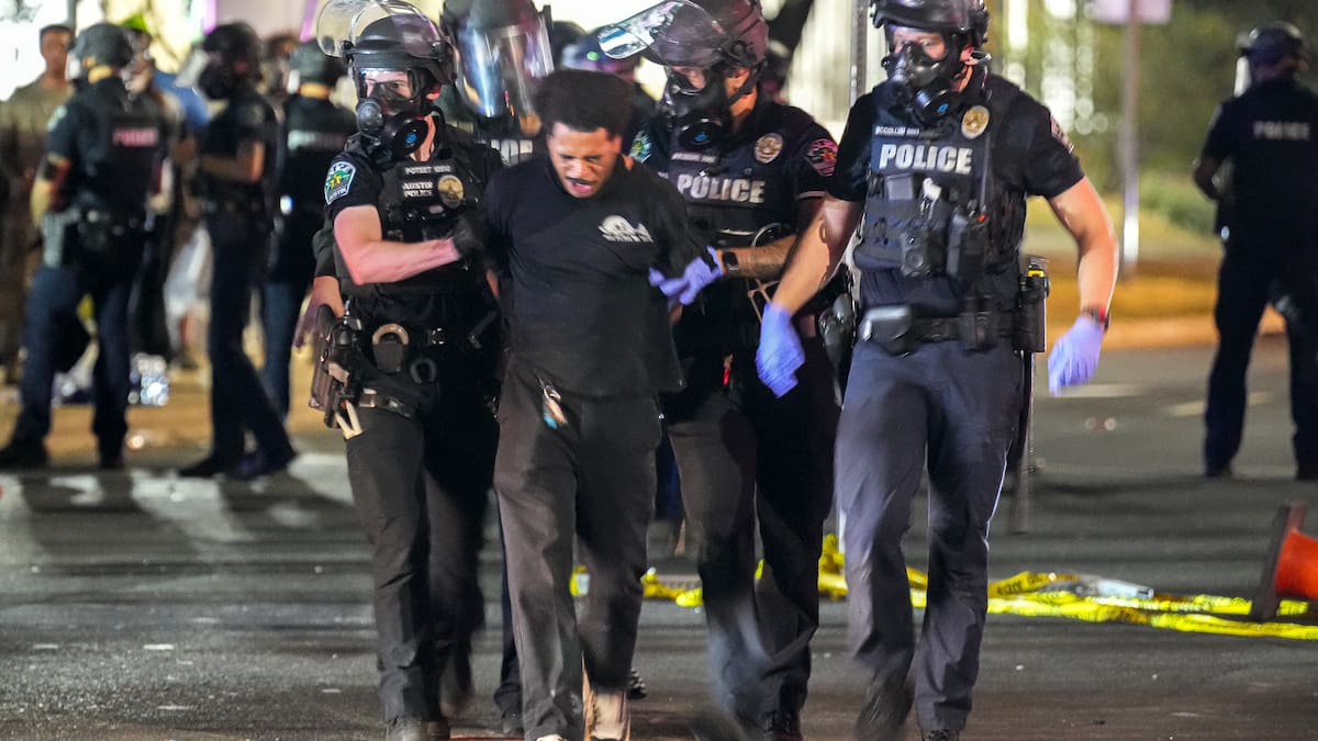 Arrestan a un colombiano que se hacía pasar por un agente migratorio en Florida