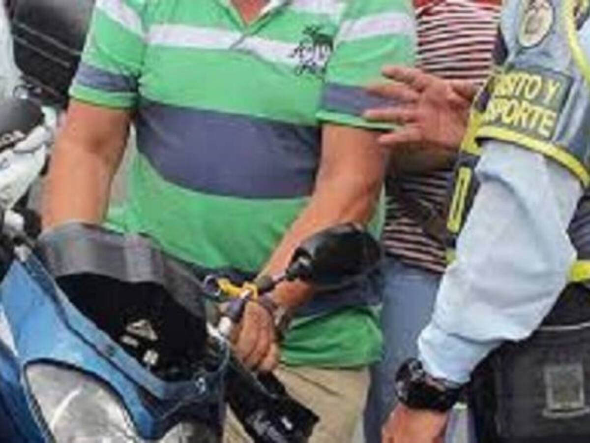 En Armenia capturan agente de Setta por querer recibir dinero a infractor