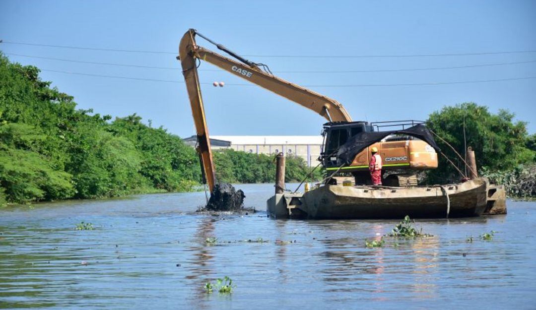 Trabajos en caños de Barranquilla.