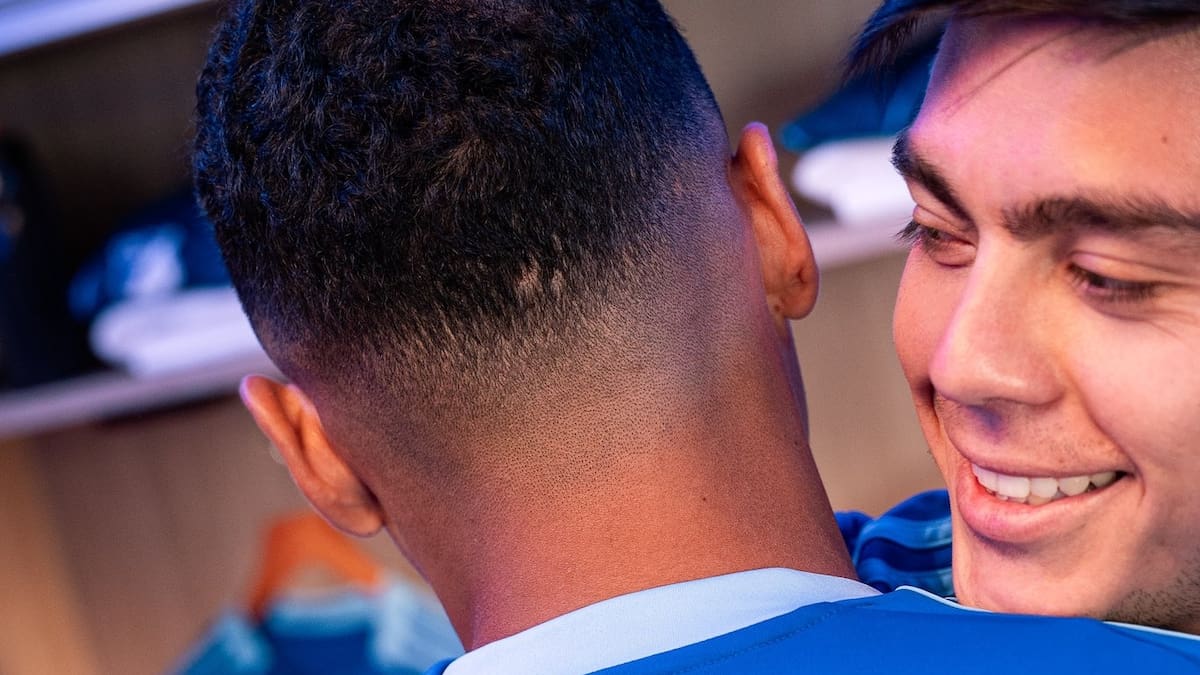 Millonarios presentó su nueva camiseta para el 2025