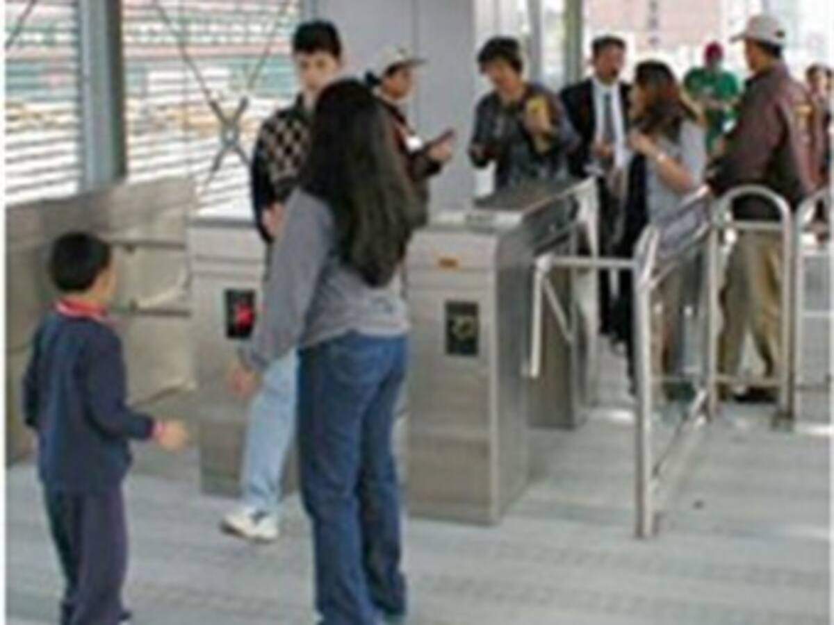 Pasaje de Transmilenio quedará en mil 600 pesos