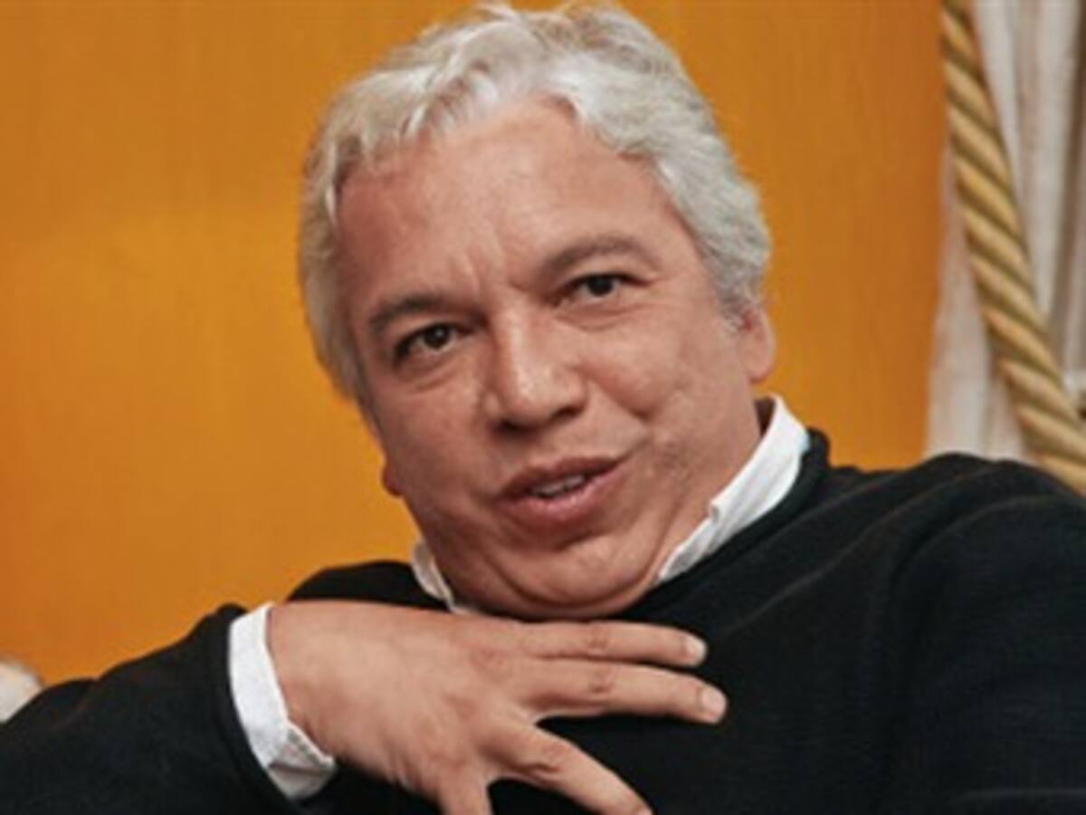 Fiscal antiterrorismo se declara impedido para investigar a Carlos Alonso Lucio