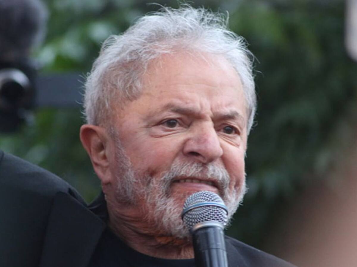 La lucha en Brasil es entre fascismo y democracia: Lula da Silva