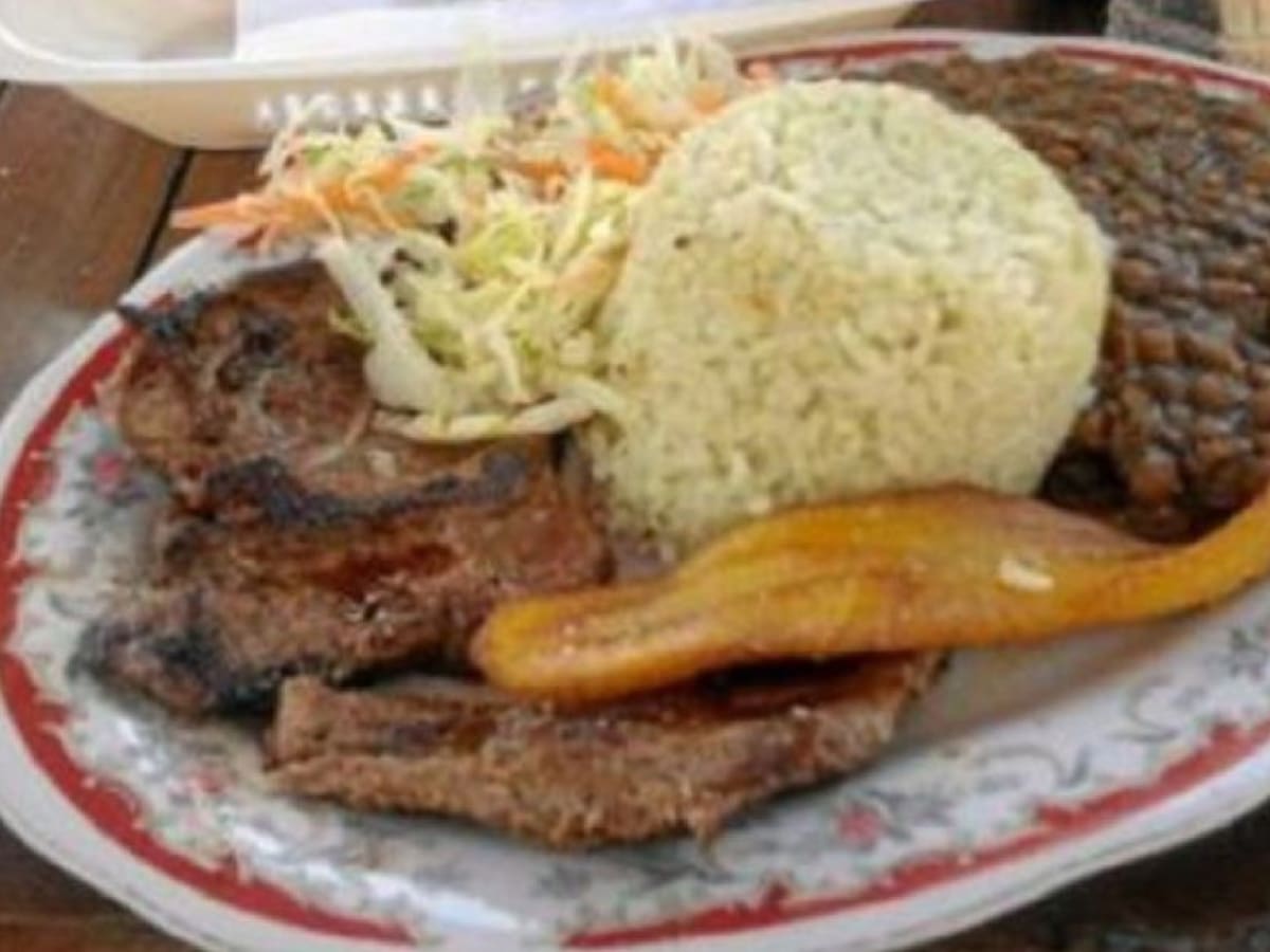 Hasta $2.000 ha aumentado el precio del “corrientazo” en Medellín