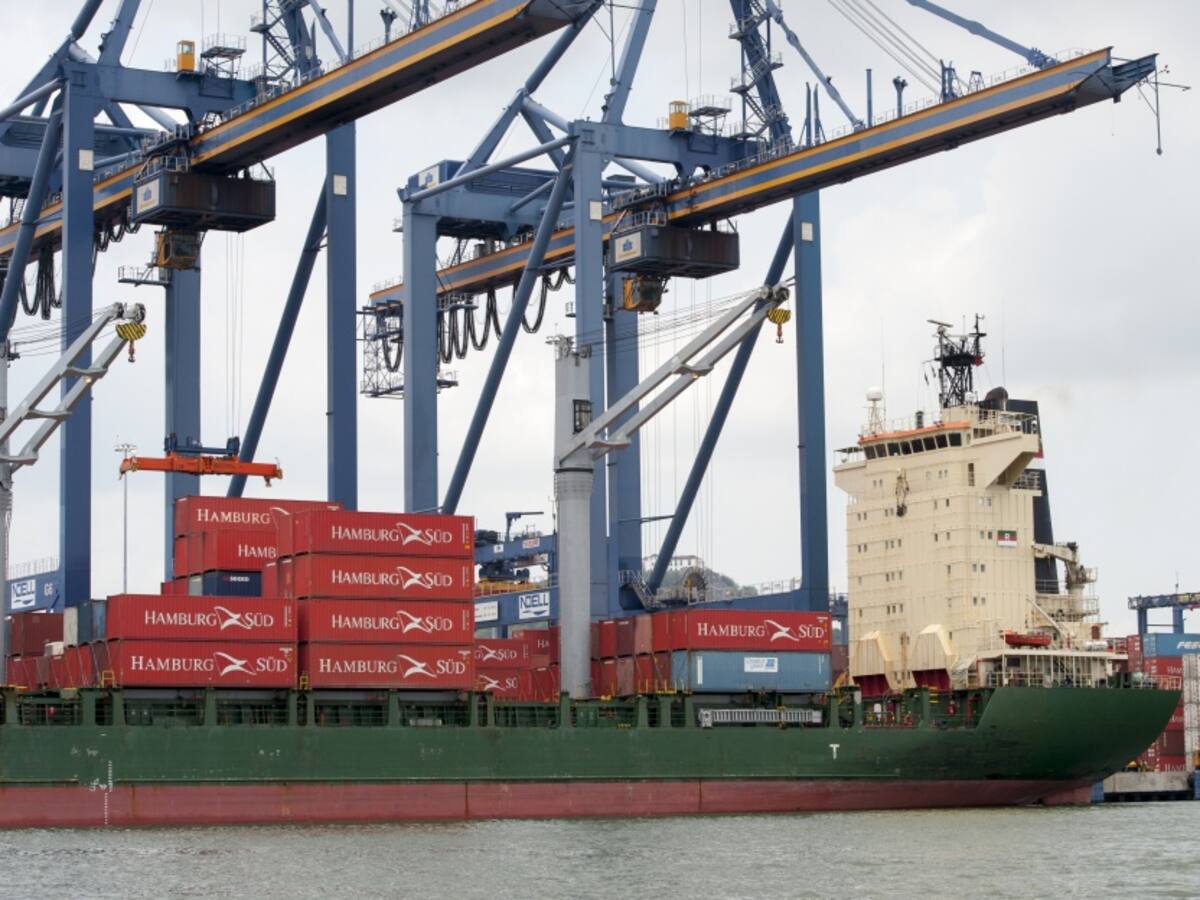 Gobierno nacional define 0% de arancel para productos de salud y aviación