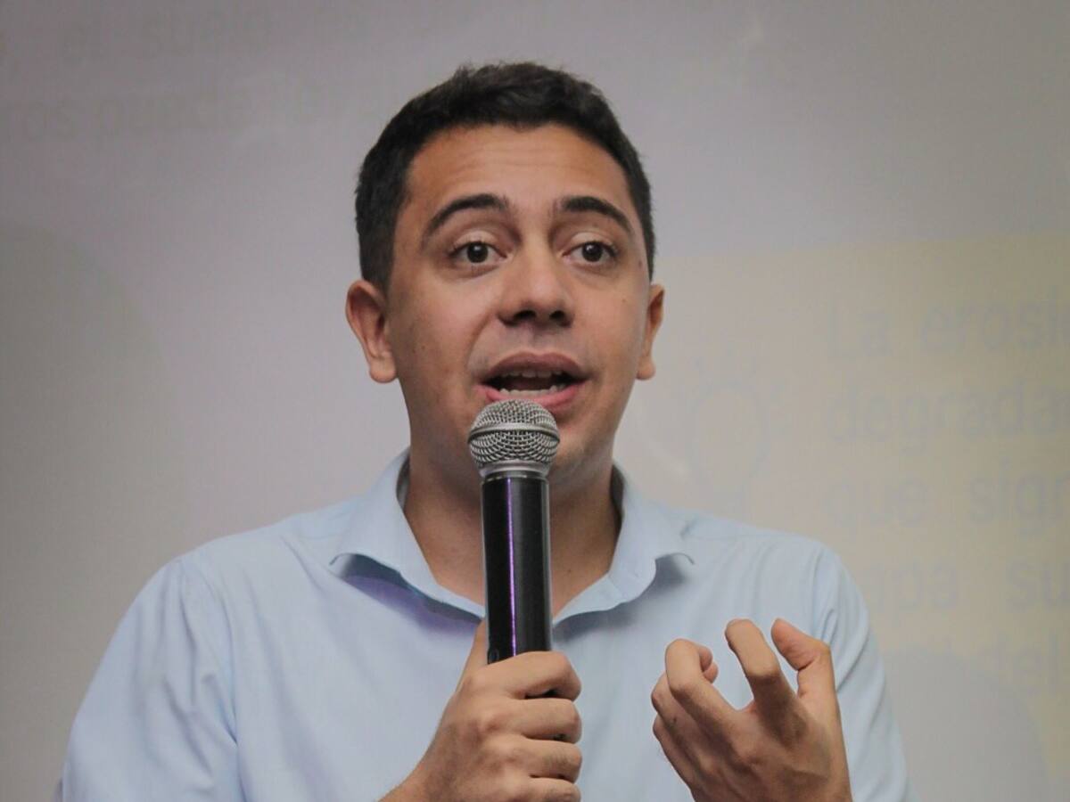 El otro año los jóvenes tendrán que pagar 10 veces más para registrar su marca