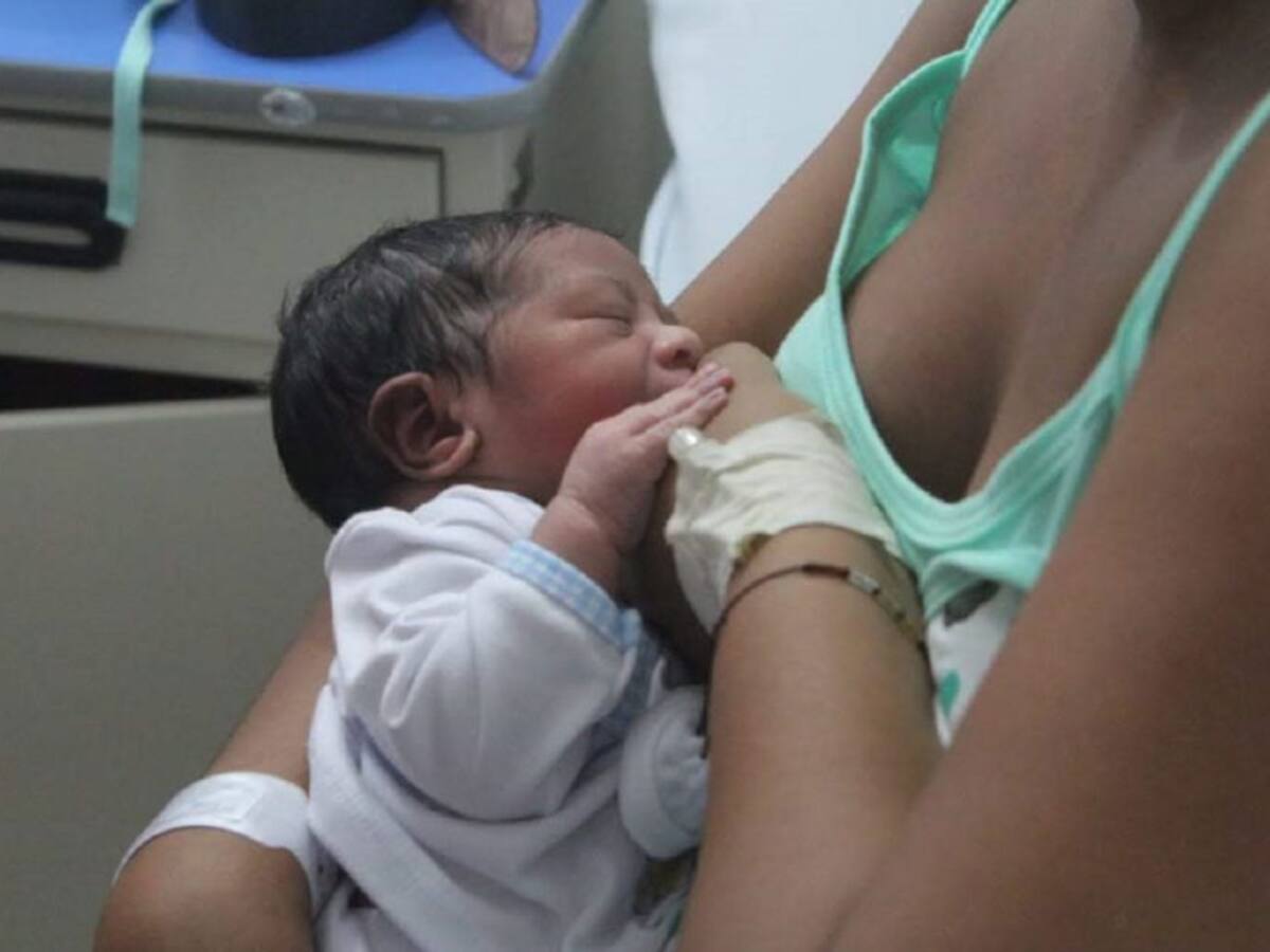 En Cartagena, clínica maternidad invita a donar leche materna