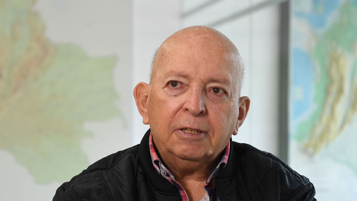 Al Oído: Otty Patiño y un nuevo tiro al pie llamado desfachatez