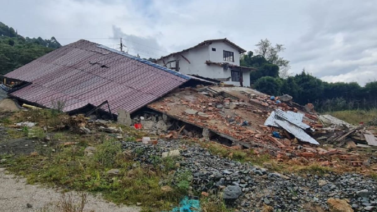 Una edificación en construcción colapsó en Guarne