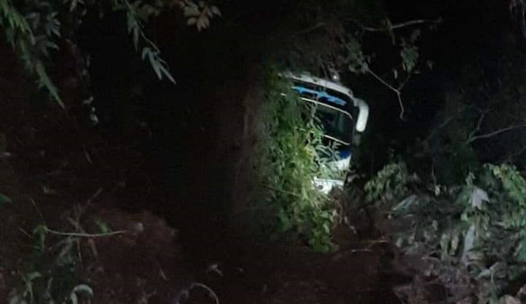 La emergencia ocurrió en el kilómetro 17 entre Prado y Dolores. 