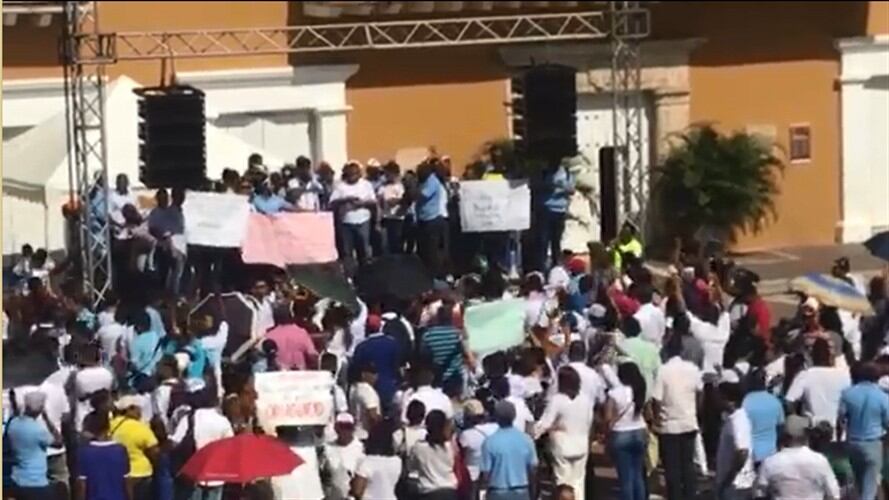 [Video] Protestas contra decisión de la Procuraduría de suspender al alcalde de Cartagena. Foto: La W.