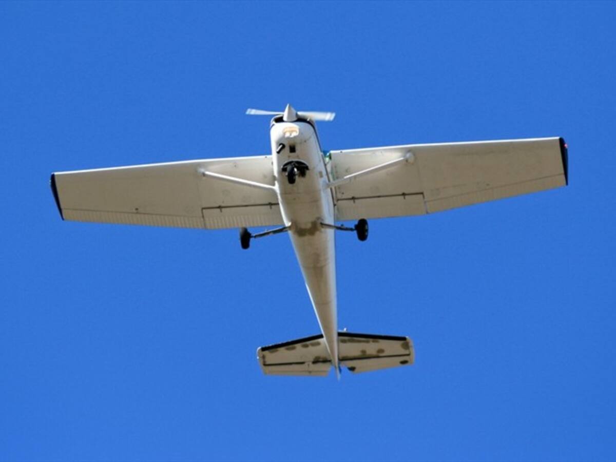 ¡Tremendo susto! una avioneta en la que viajaban varios notarios tuvo fallas mecánicas