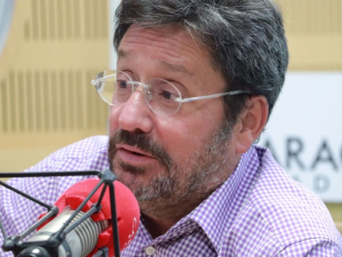 "Tenemos un chorro de plata si nos organizamos con proyectos": Santos