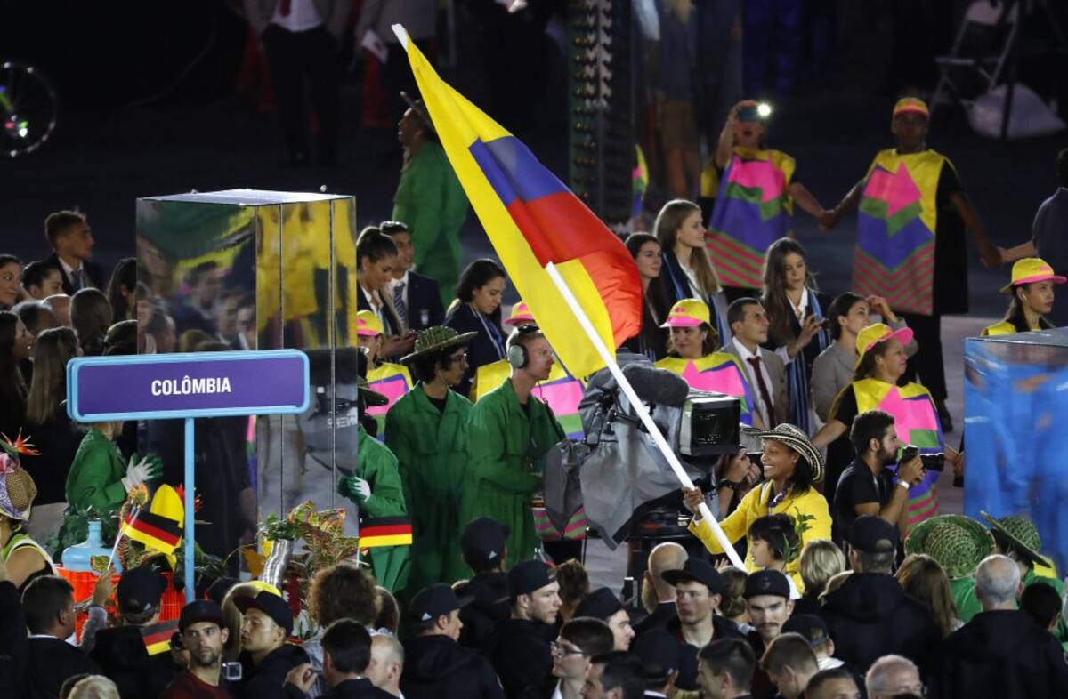 Yuri Alvear fue la abanderada de la delegación nacional.