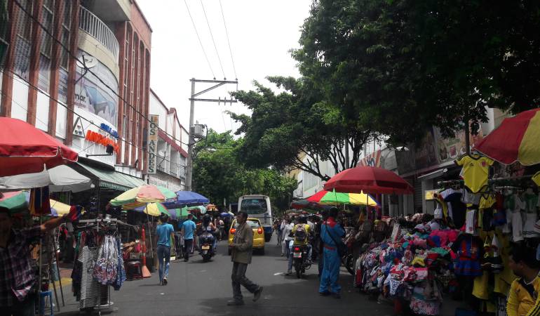 calle 9 entre avenidas 5 y 6 en el centro de Cúcuta.