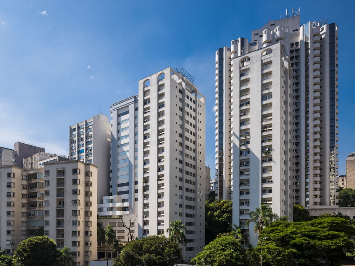 ¿Lo sabía? Esto es prohibido en pasillos y escaleras de propiedad horizontal, según la Ley