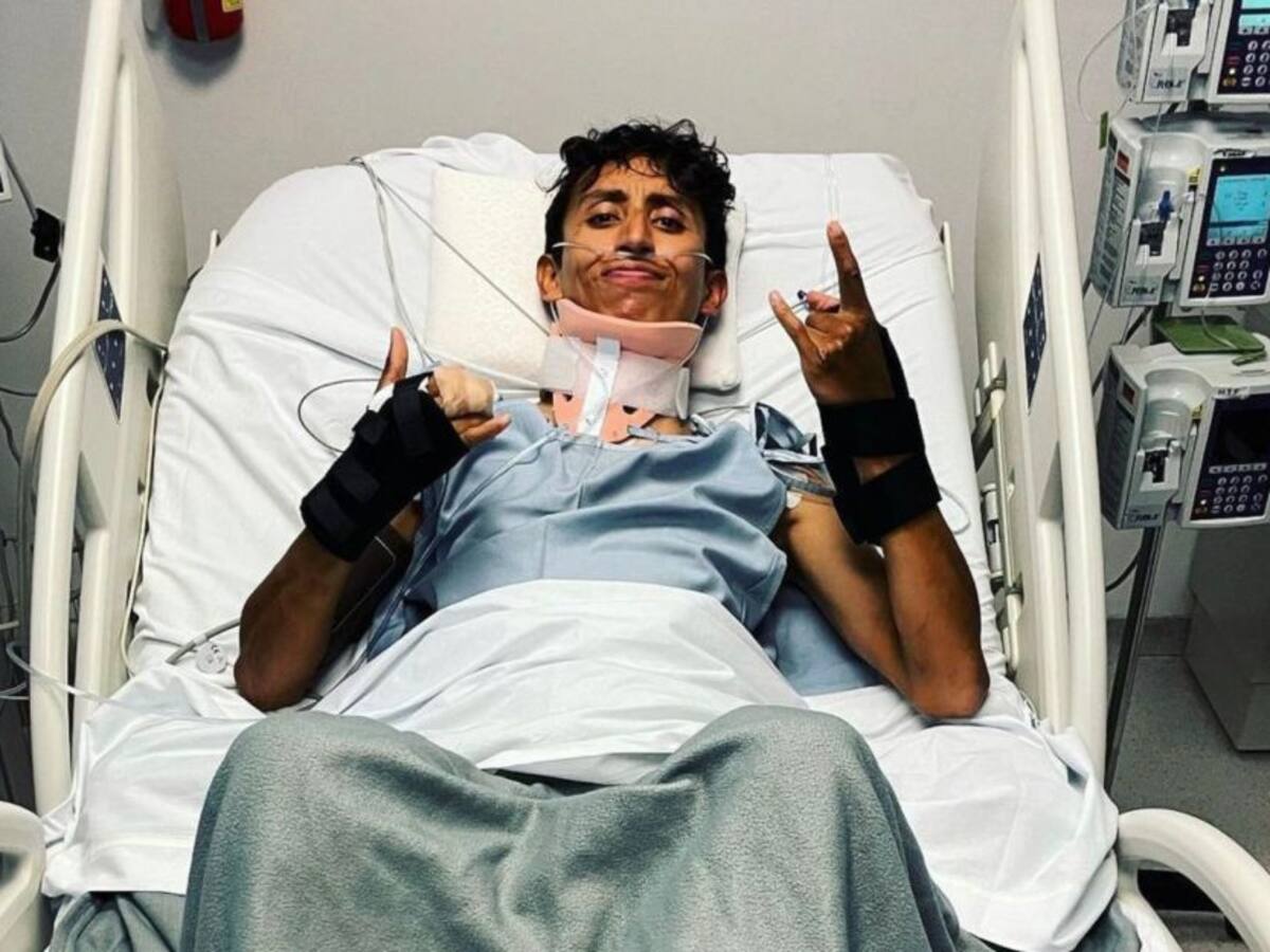 Egan desde la clínica: "Casi me mato, está siendo la carrera más dura"
