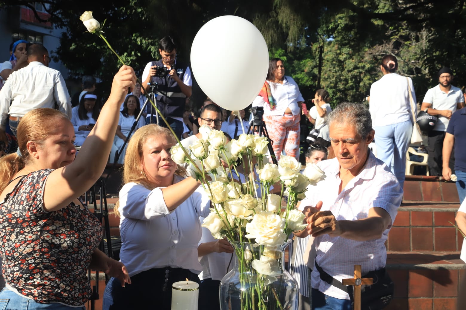 Hace un mes, el terremoto apagó 154 vidas y dejó a cientos de familias con su ausencia. Crédito: Alcaldía de Cali