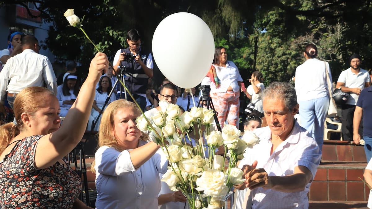 Hace un mes, el terremoto apagó 154 vidas y dejó a cientos de familias con su ausencia