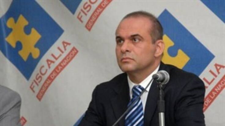 Mancuso asegura que se reunió con miembros de la campaña de Uribe