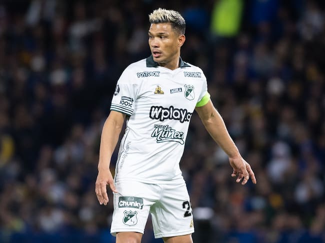 Teofilo Gutierrez (Photo by Manuel Cortina/SOPA Images/LightRocket via Getty Images)