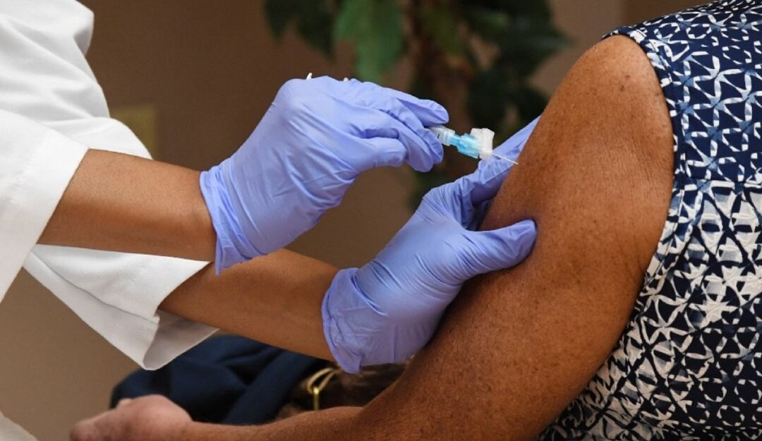 Vacunación contra el COVID-19.