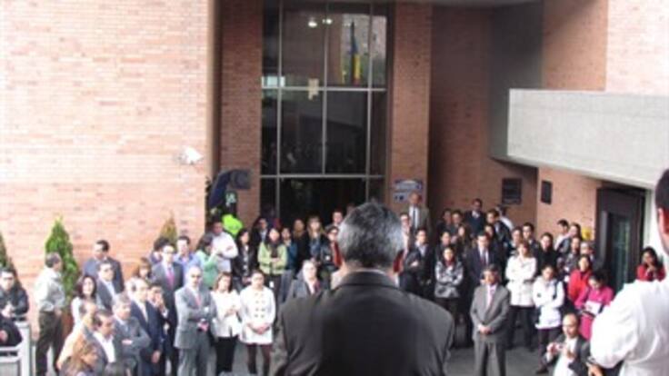 Se cumplirá la primera negociación colectiva para los trabajadores del sector público