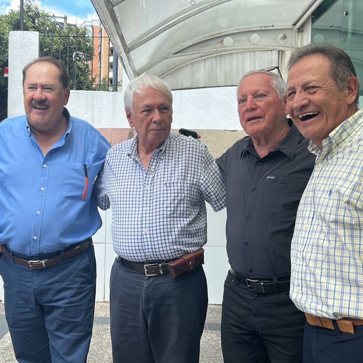 “El profe” Juan Manuel se inscribió como candidato a la alcaldía de Bucaramanga