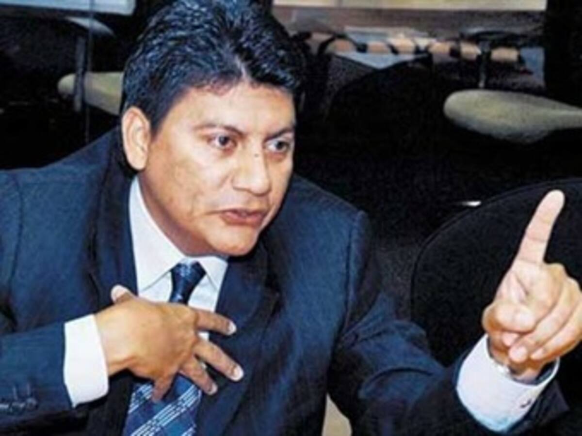 Condenan a 10 años de prisión a exgobernador de La Guajira José Luís González