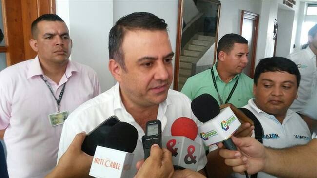 Edwin Besaile aseguró que Musa Besaile no se beneficia de los recursos del departamento. Foto: Claudia Hernández (W Radio)