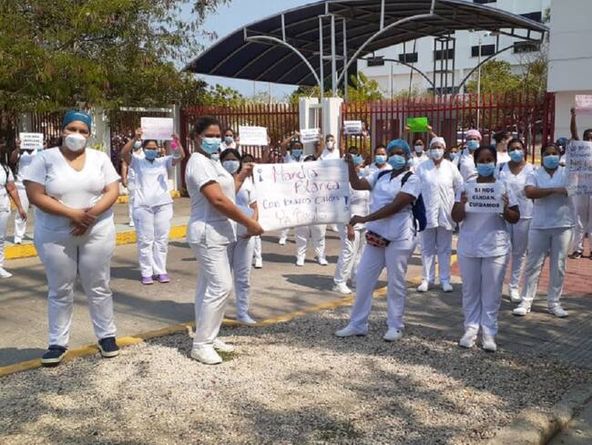 Nos insultan y dicen que tenemos el virus: personal médico en Cartagena