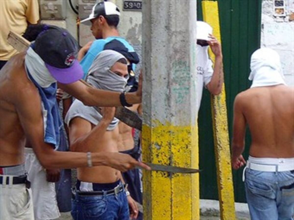 Sicarios asesinan a cuatro personas en Comuna 13 de Medellín