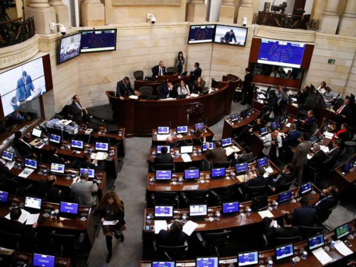 Congreso pide que acuerdo final de paz se traduzca a lenguas indígenas