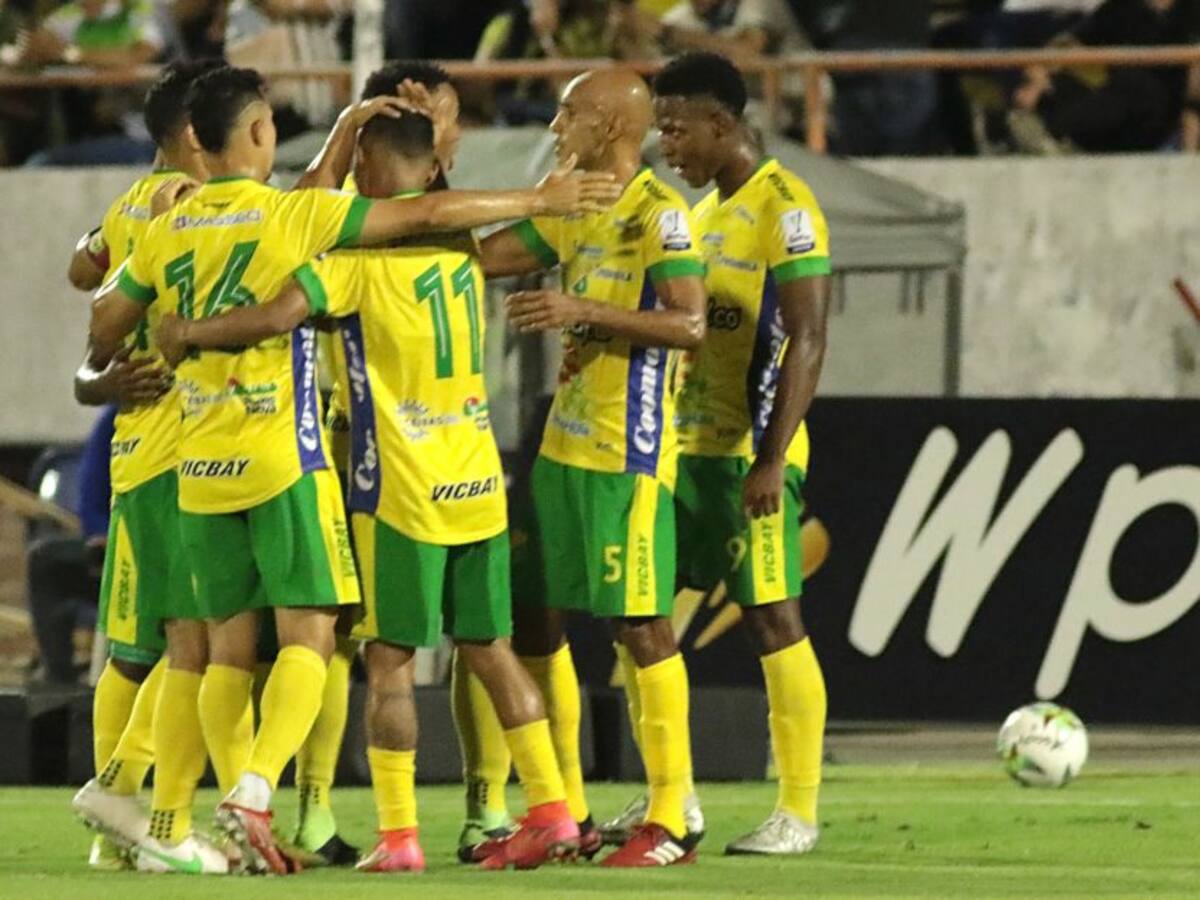 Huila dejó al DIM del 'Bolillo' más lejos de los ocho