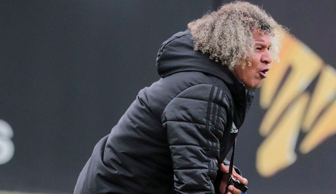 Alberto Gamero entrenando a Millonarios en 2021