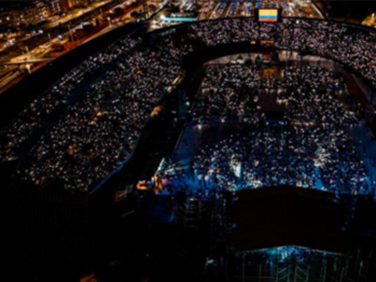 Conectando Corazones: Más de 40 mil almas unidas en oración y música en El Campín