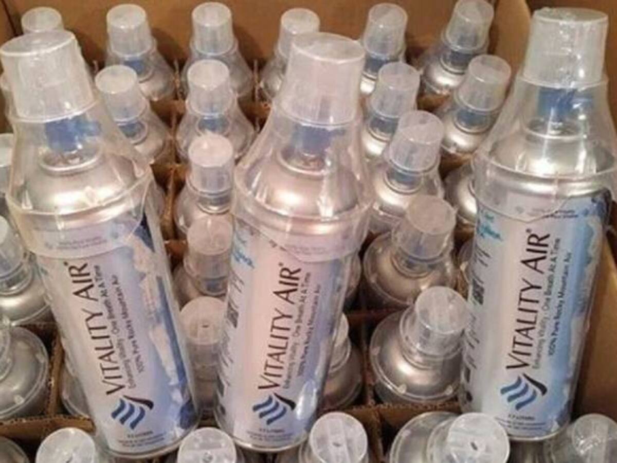 Aire embotellado le llega a China desde Canadá