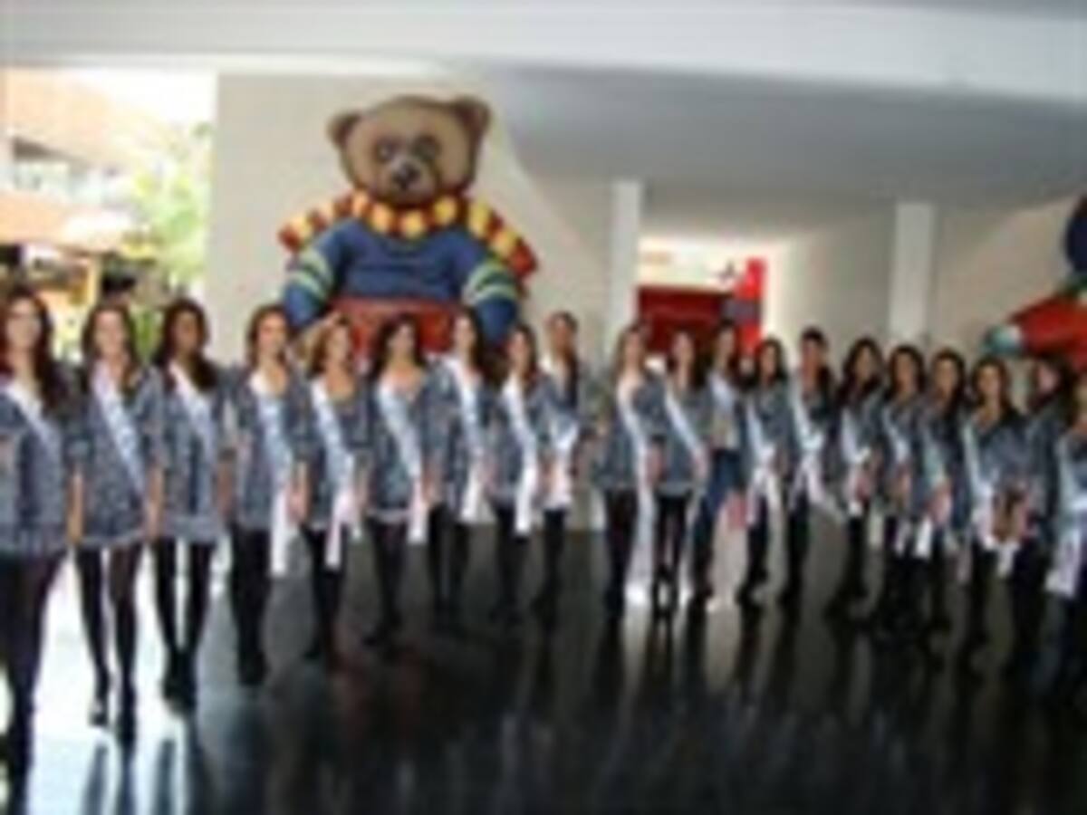 Fiestas de la Independencia de Cartagena se prenden con la llegada de las mujeres más bellas de Colombia