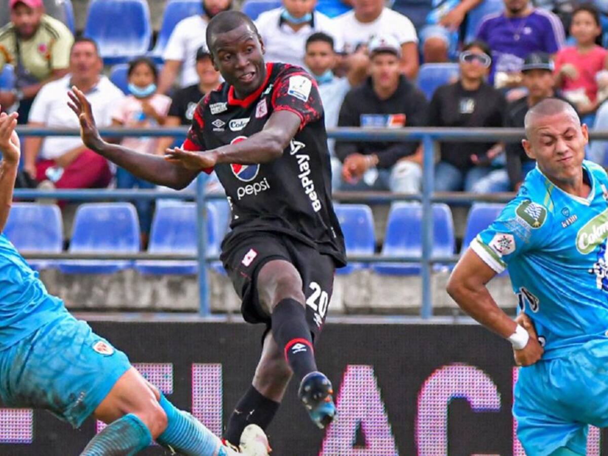 Jaguares y América empatan: resultado que poco sirve para llegar a los ocho