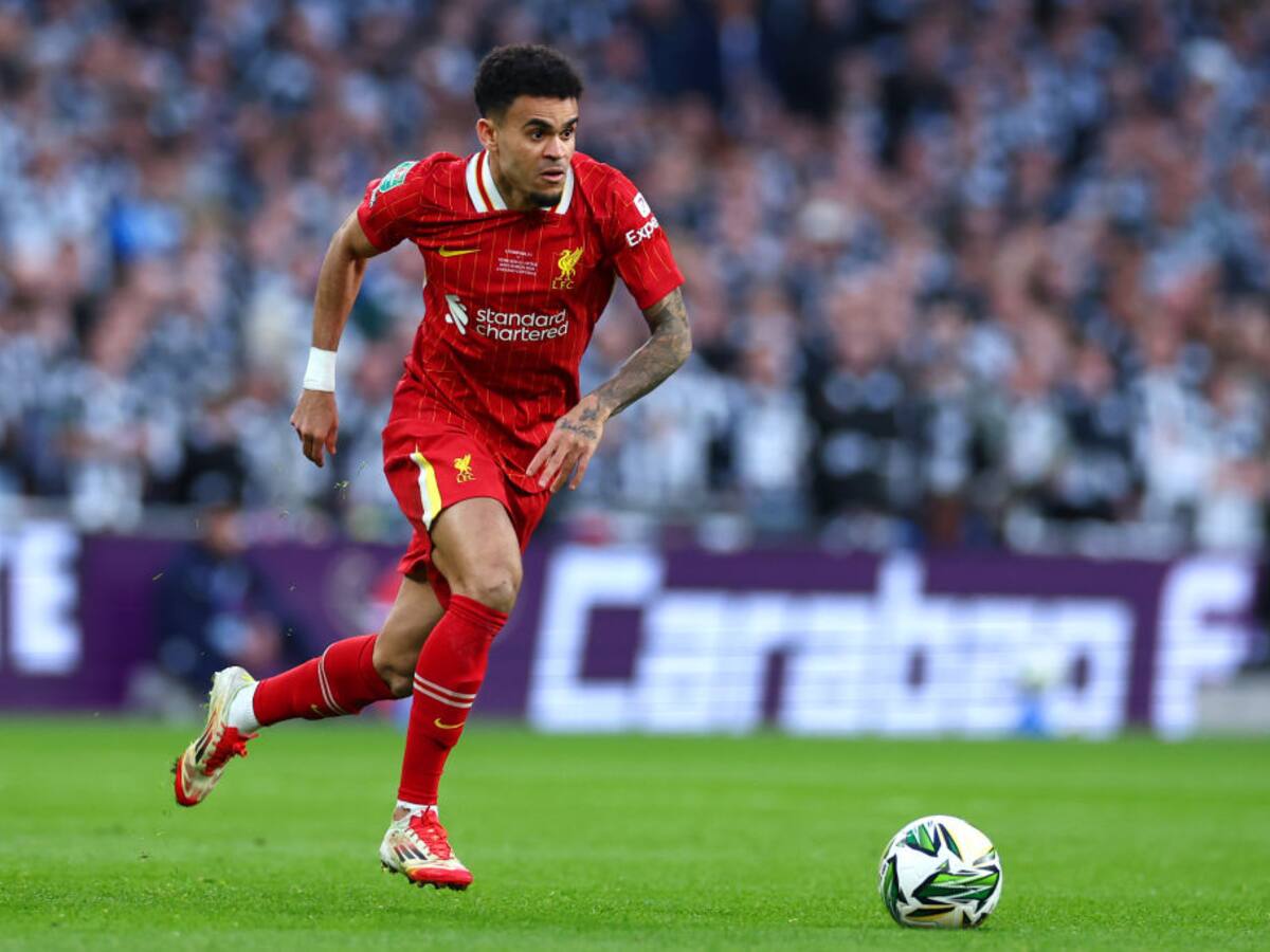 Luis Díaz ya habría tomado decisión sobre su futuro: estaría lejos de Liverpool